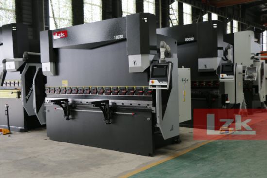 3200/100 CNC آلة ثني المعادن الهيدروليكية لثني الفولاذ