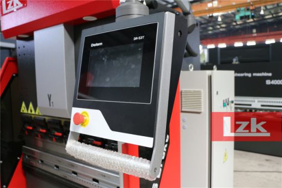 آلة طي الألواح الفولاذية الصغيرة 1200mmx30tone CNC