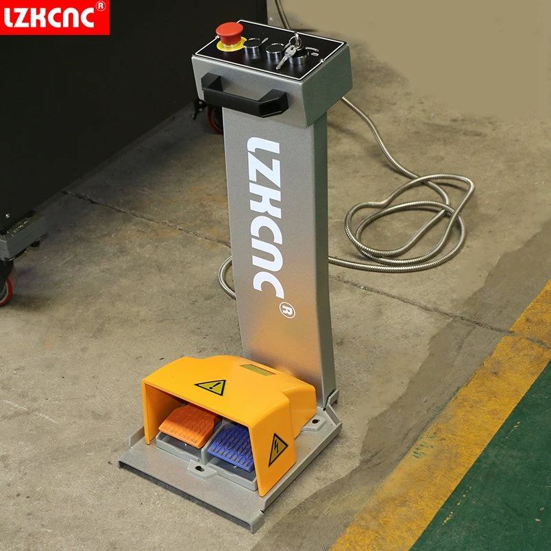 مكابح الضغط CNC المؤازرة الكهربائية Epb-10500 مع وحدة التحكم CNC Syntec